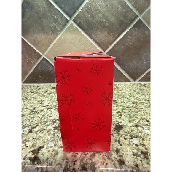 New Hallmark Disney Hocus Pocus Winifred Sanderson Christmas Halloween Ornament - Picture 3 of 6